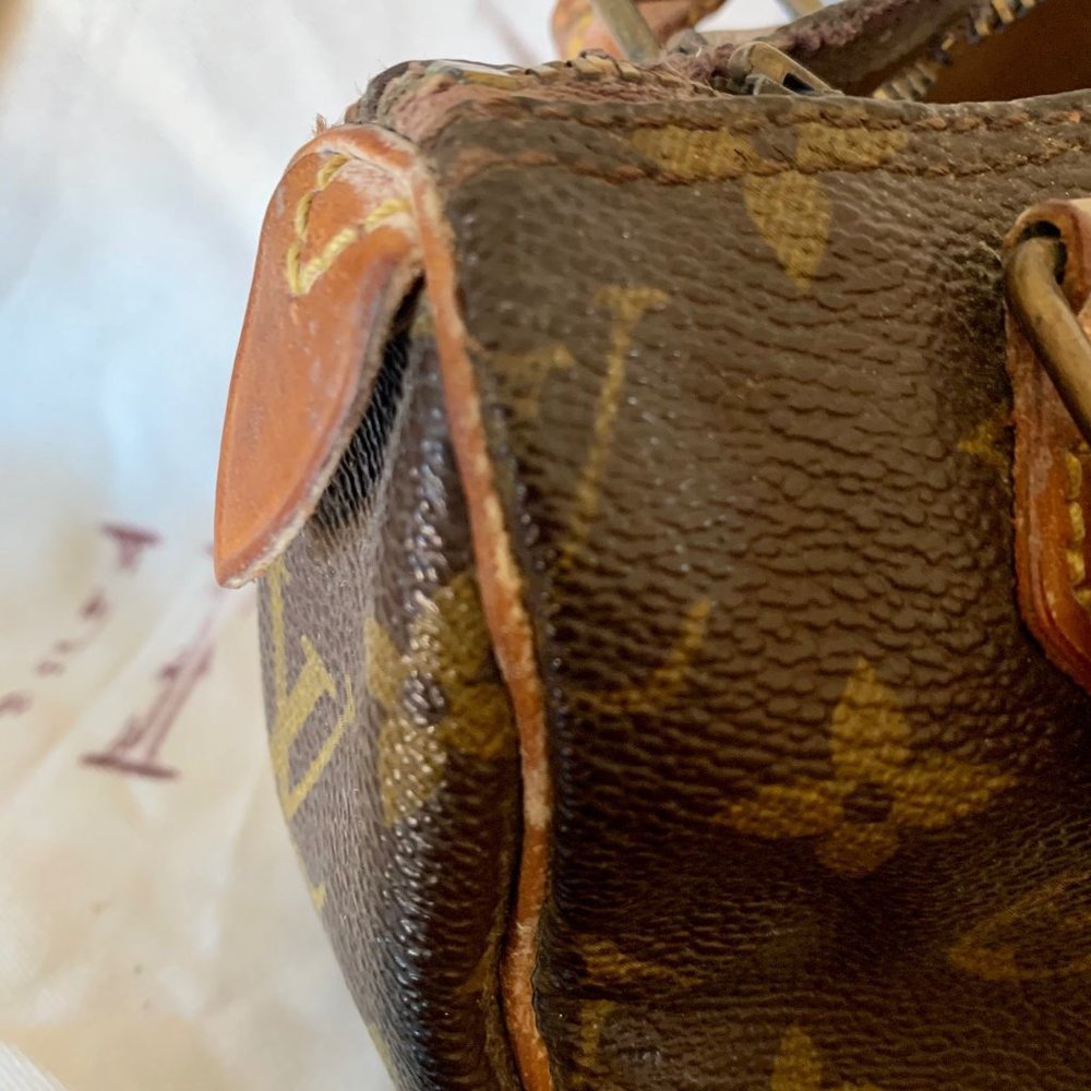 Vintage 1980s Louis Vuitton Monogram Mini Sac W/Strap - Picture 11 of 14
